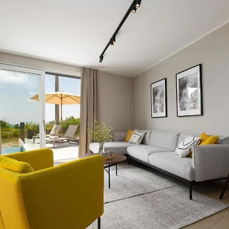 Venta By Seeadria Agency *